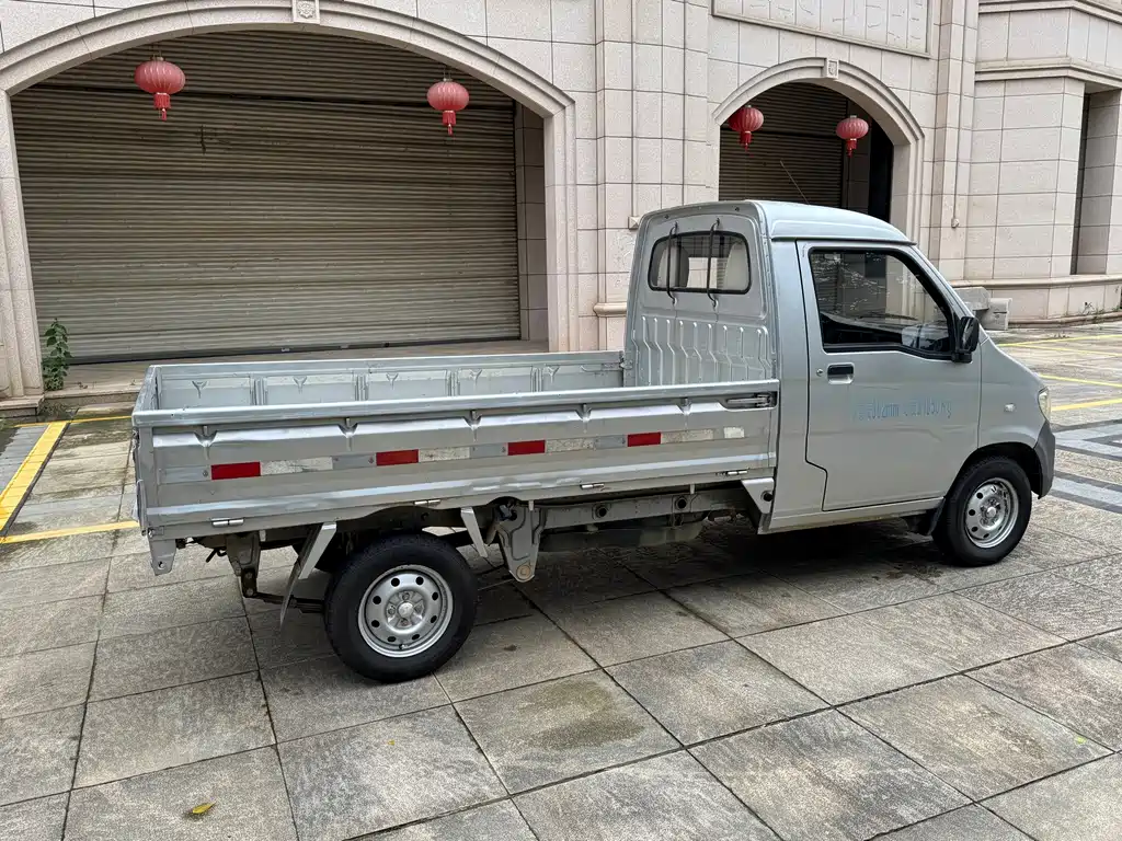 Wuling Zhiguang Mini Truck — миниатюра 10
