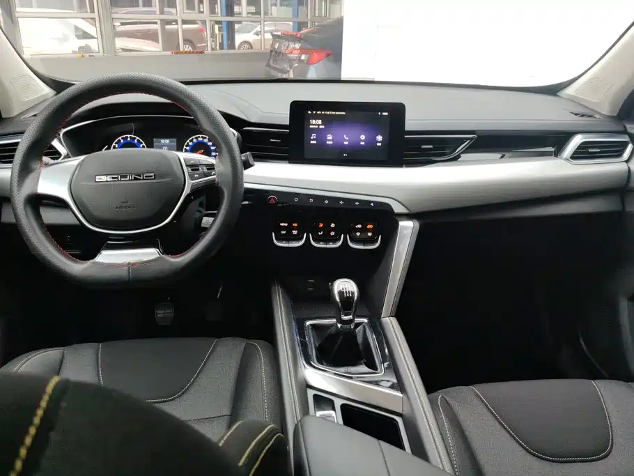 BAIC X3 — миниатюра 12