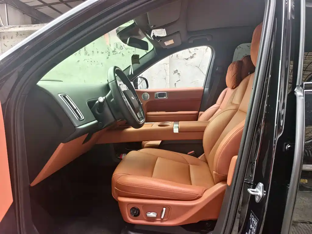 Li Auto L6 2024 Pro
