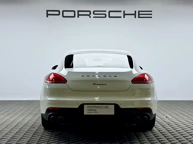 Porsche Panamera — миниатюра 6