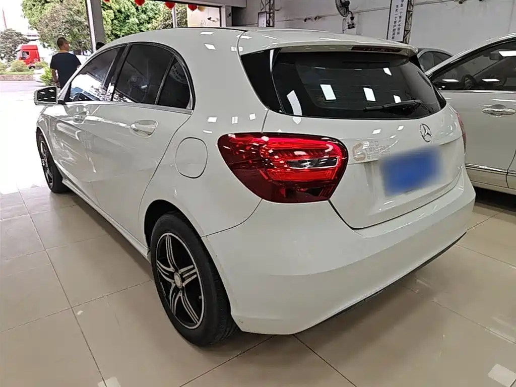 Mercedes-Benz A-Class A 2015 A 180