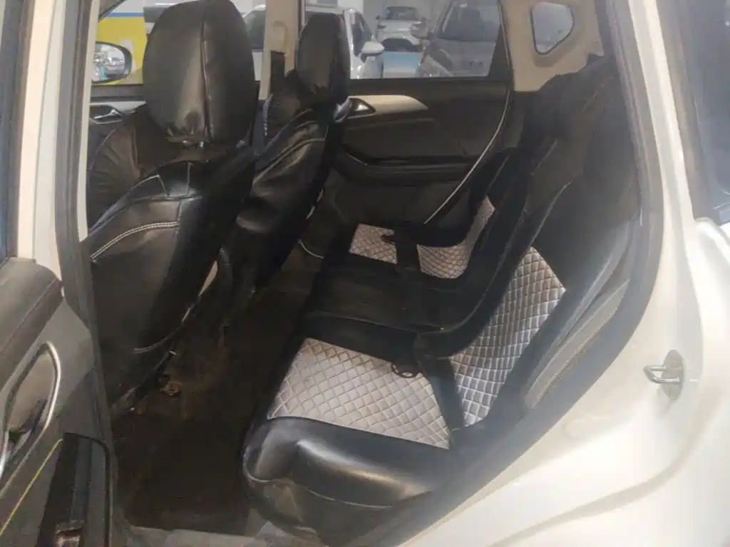 BAIC X3 — миниатюра 13