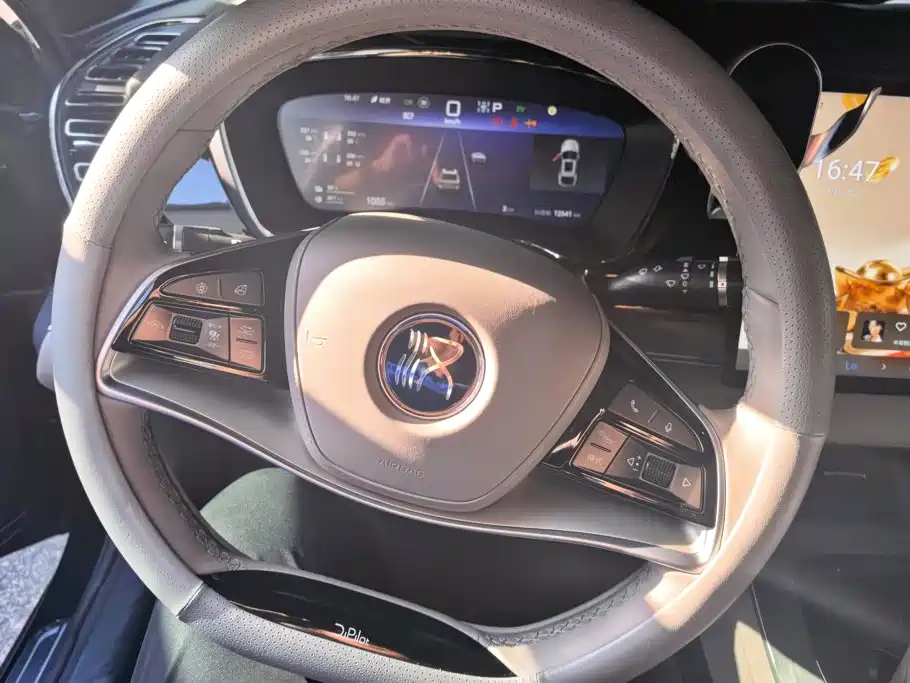 BYD Han — миниатюра 15