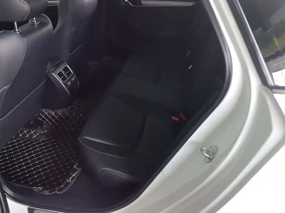 Honda Inspire — миниатюра 11