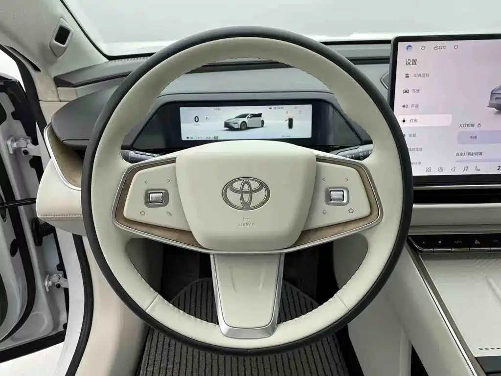 Toyota bZ7 — миниатюра 12