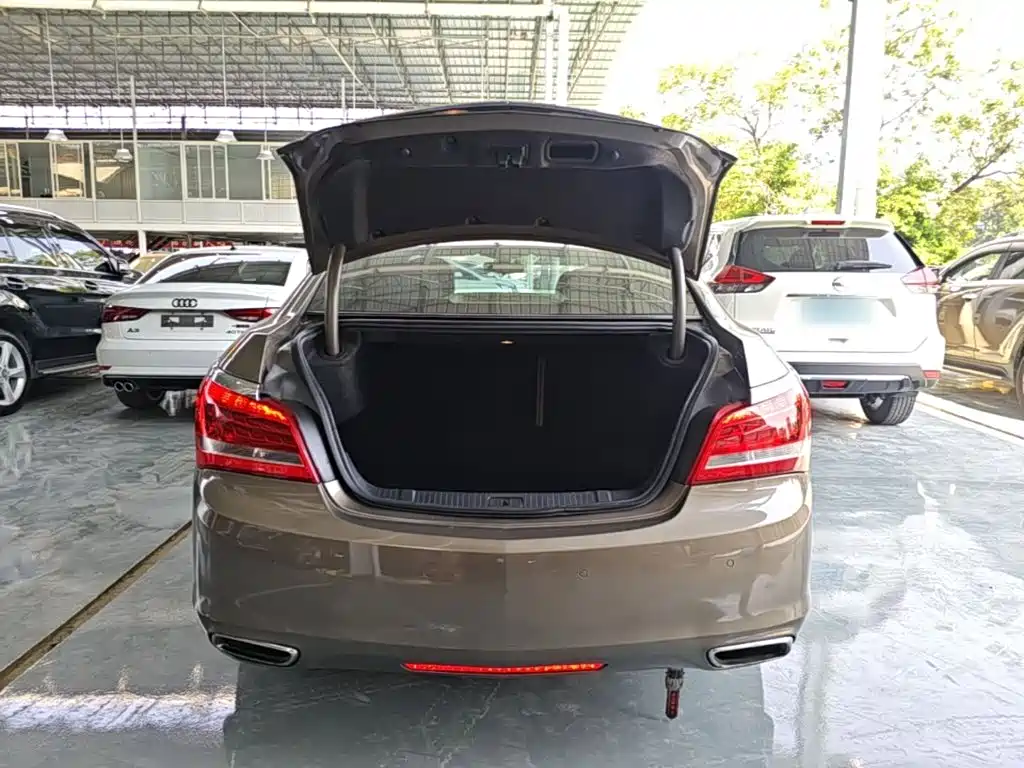Buick LaCrosse — миниатюра 19