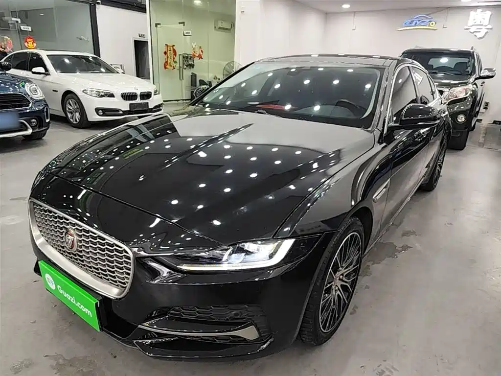 Jaguar XEL 2020
