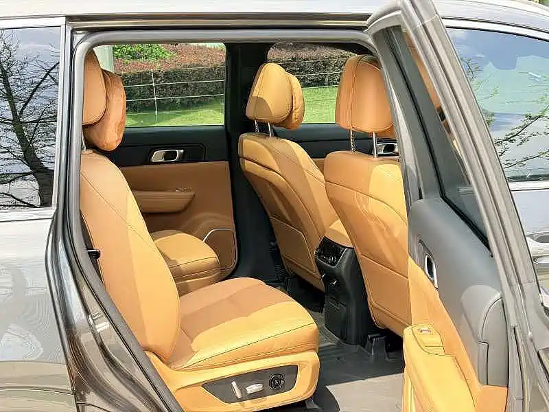 Li Auto Li ONE — миниатюра 5