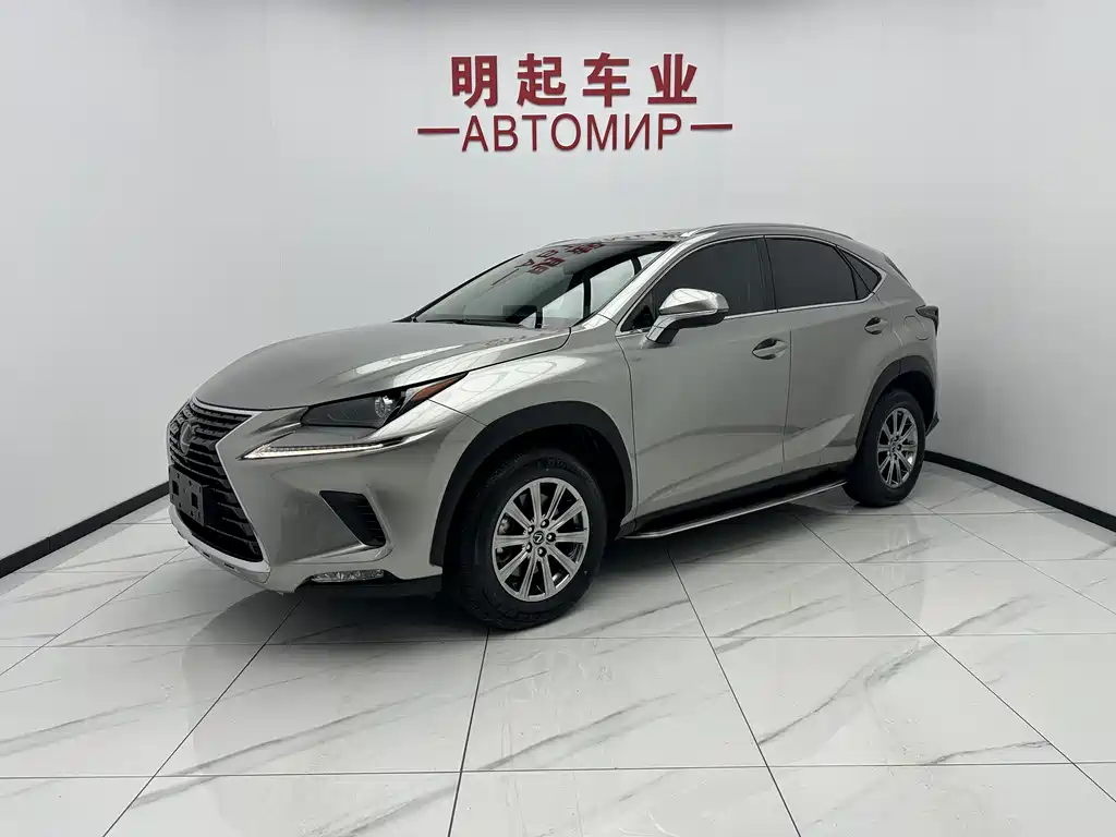 Lexus NX 2021