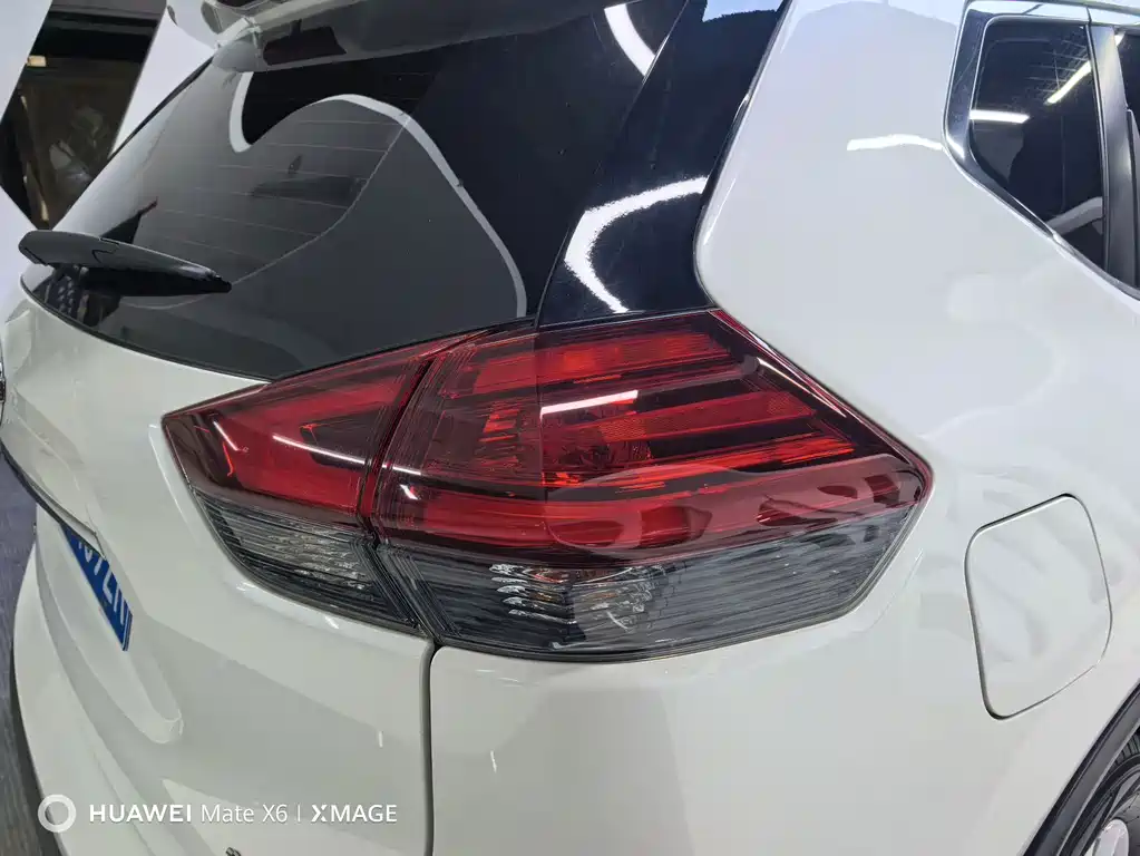 Nissan X-Trail — миниатюра 12