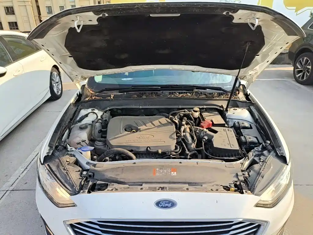 Ford Mondeo — миниатюра 20