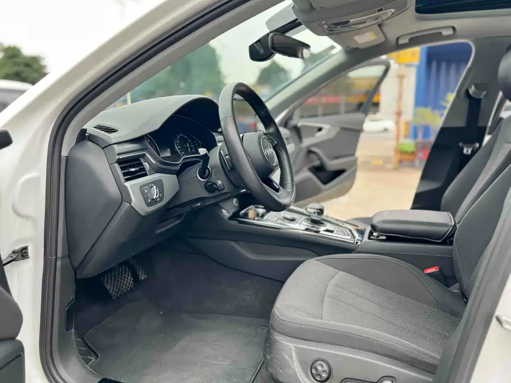 Audi A4L — миниатюра 7