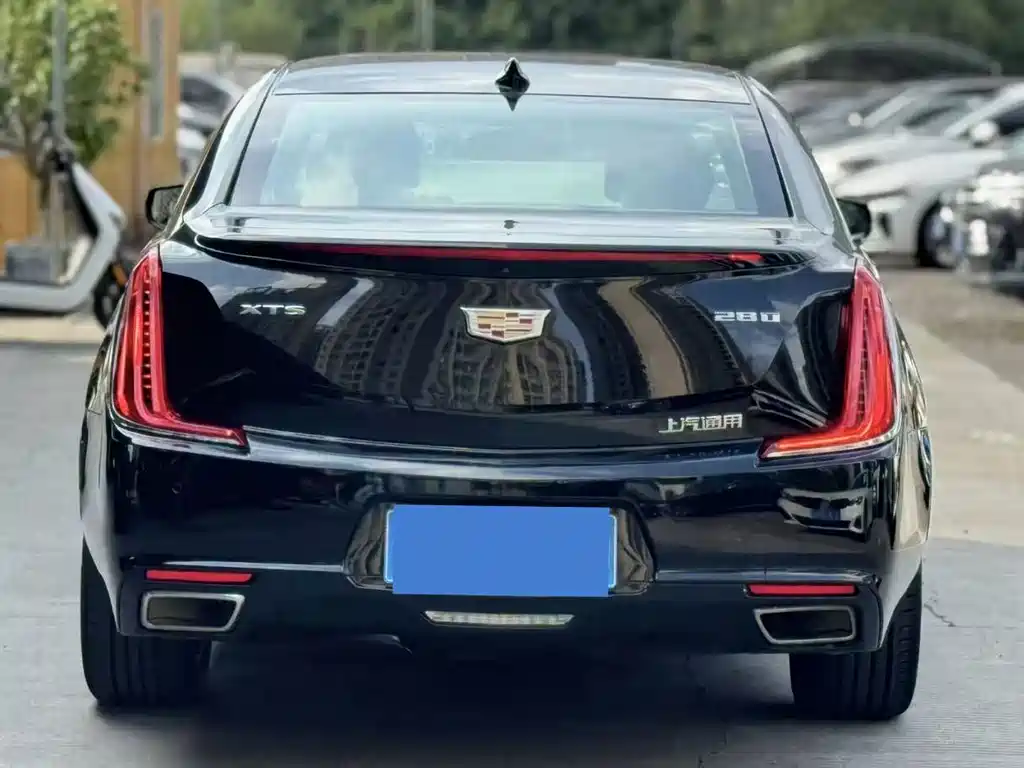 Cadillac XTS — миниатюра 8