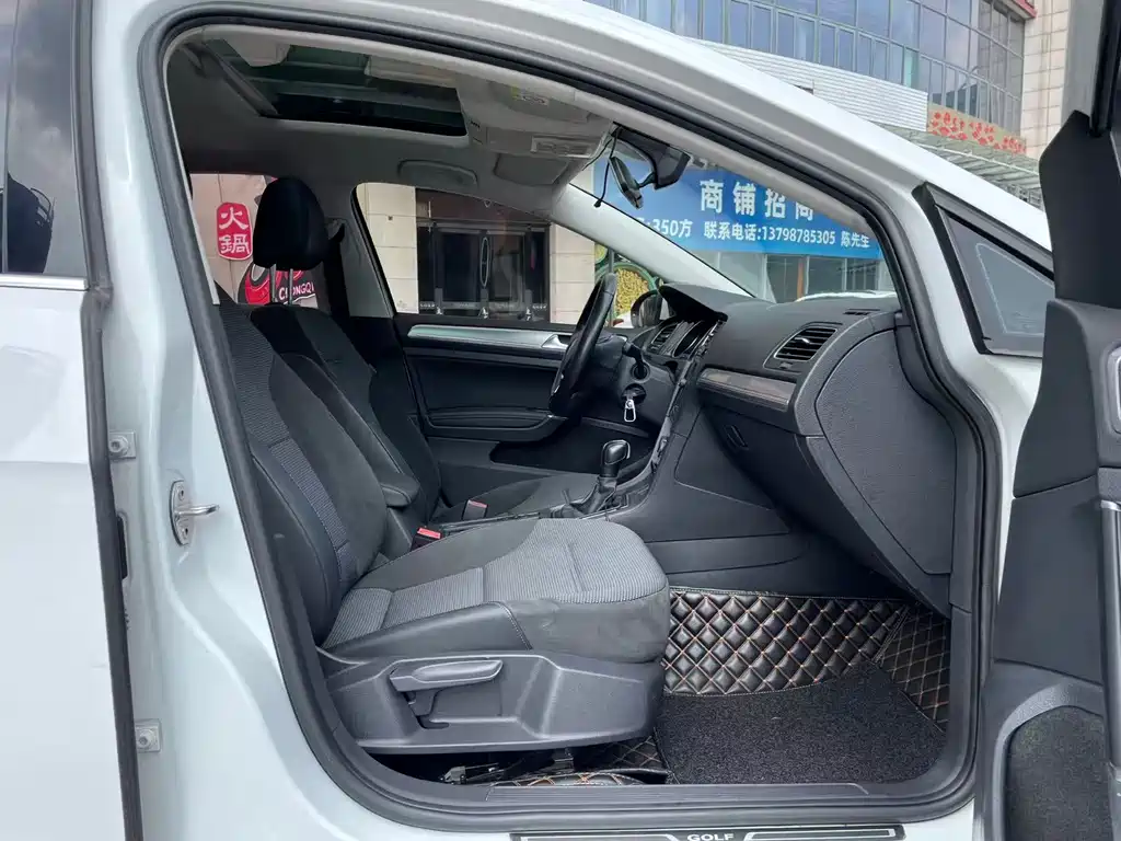 Volkswagen Golf — миниатюра 11