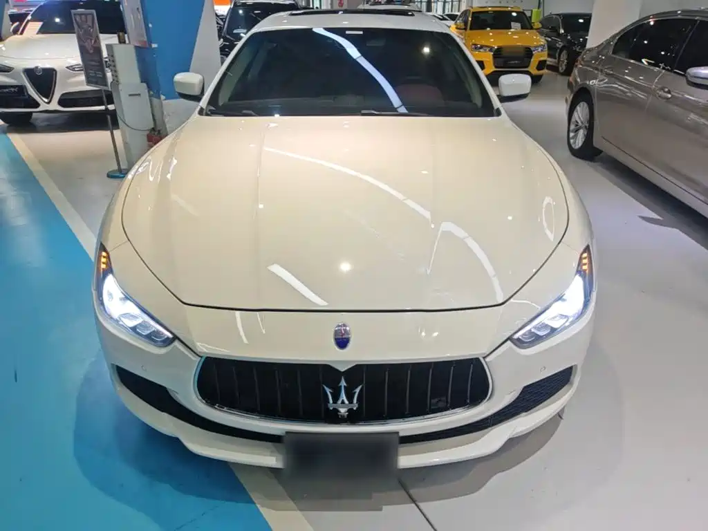 Maserati Ghibli — миниатюра 3