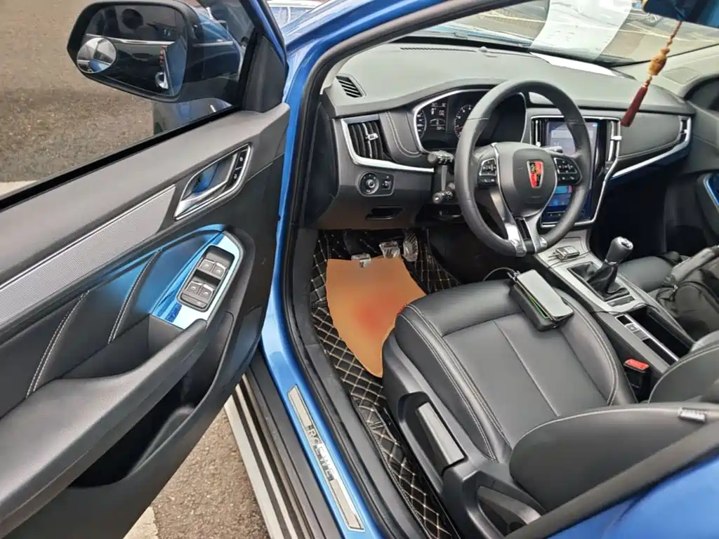 Roewe RX5 — миниатюра 16