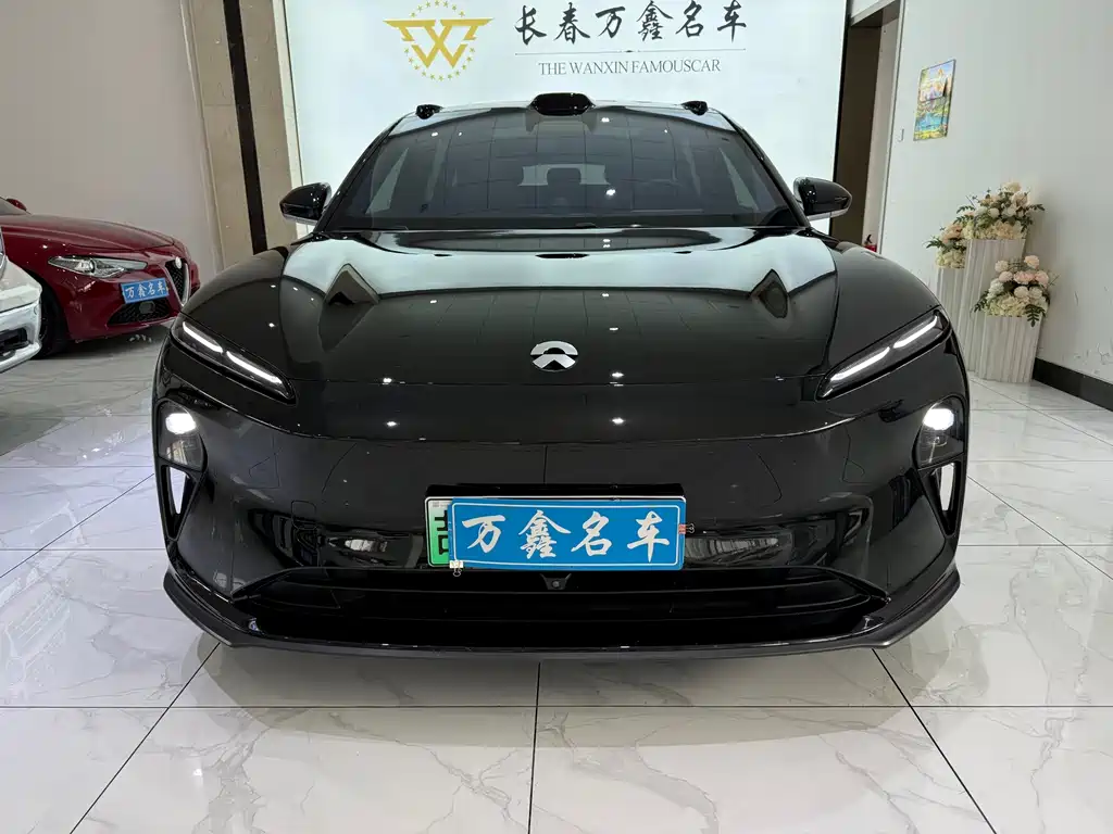 NIO ET5T — миниатюра 2