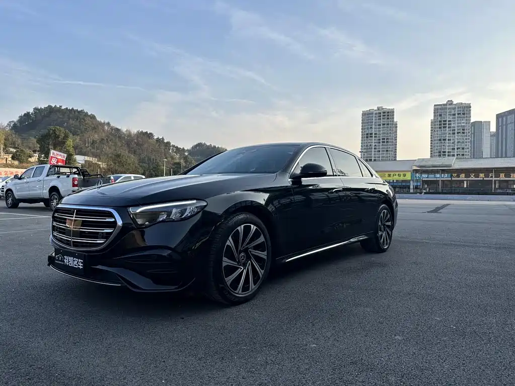 Mercedes-Benz E-Class 2025