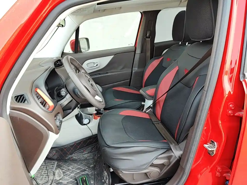 Jeep Renegade — миниатюра 15