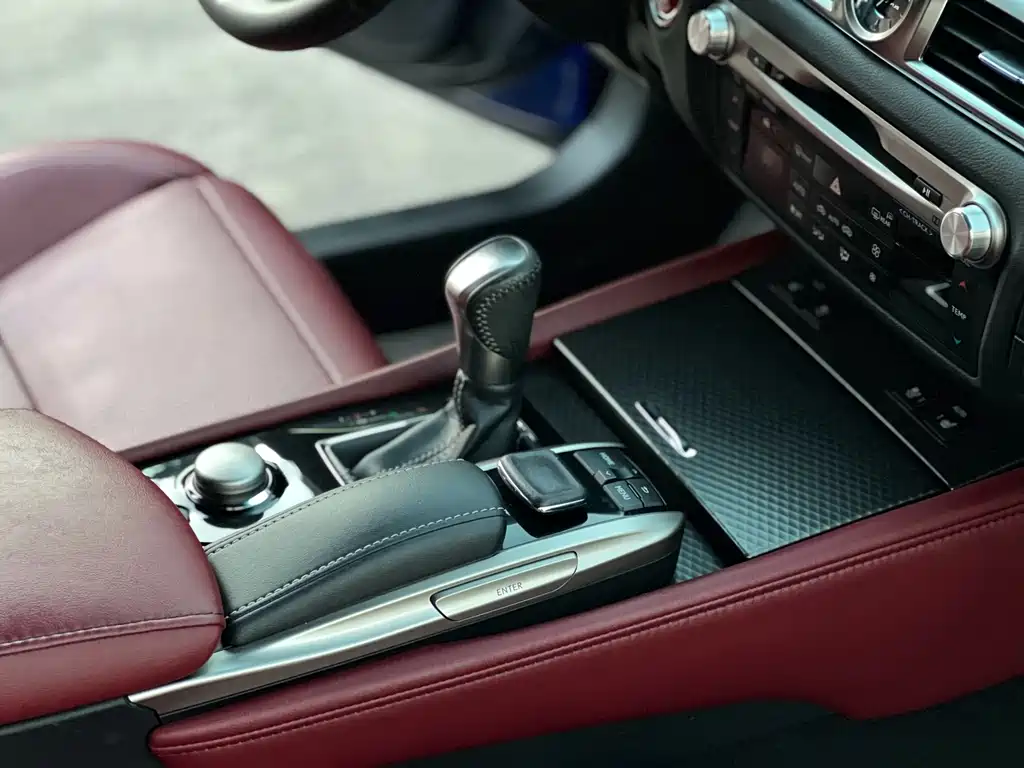 Lexus GS — миниатюра 7