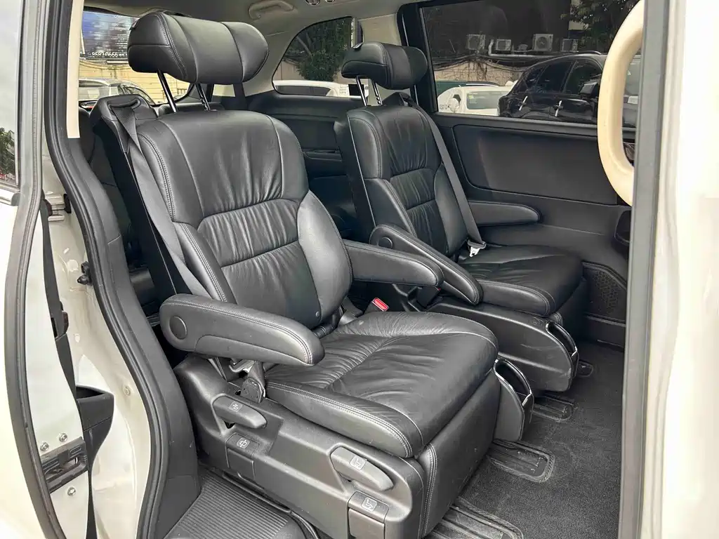 Honda Odyssey — миниатюра 16