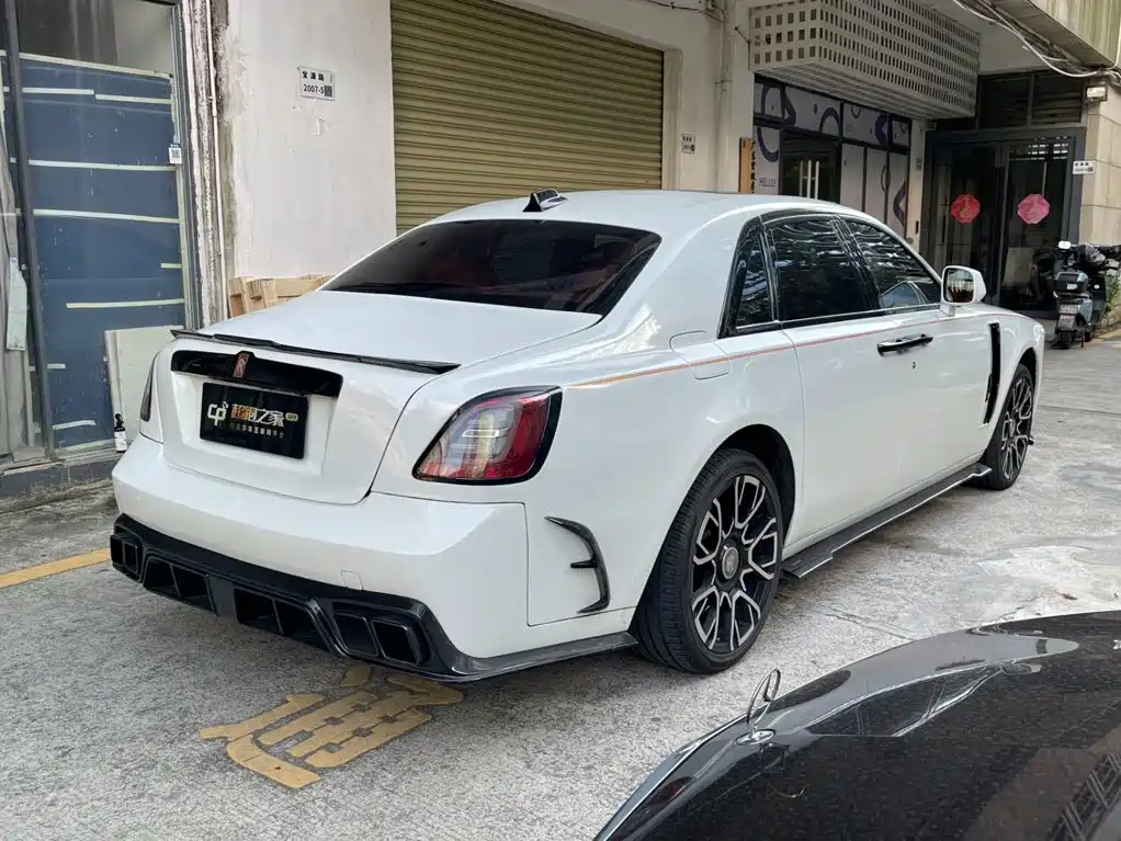 Rolls-Royce Ghost — миниатюра 8