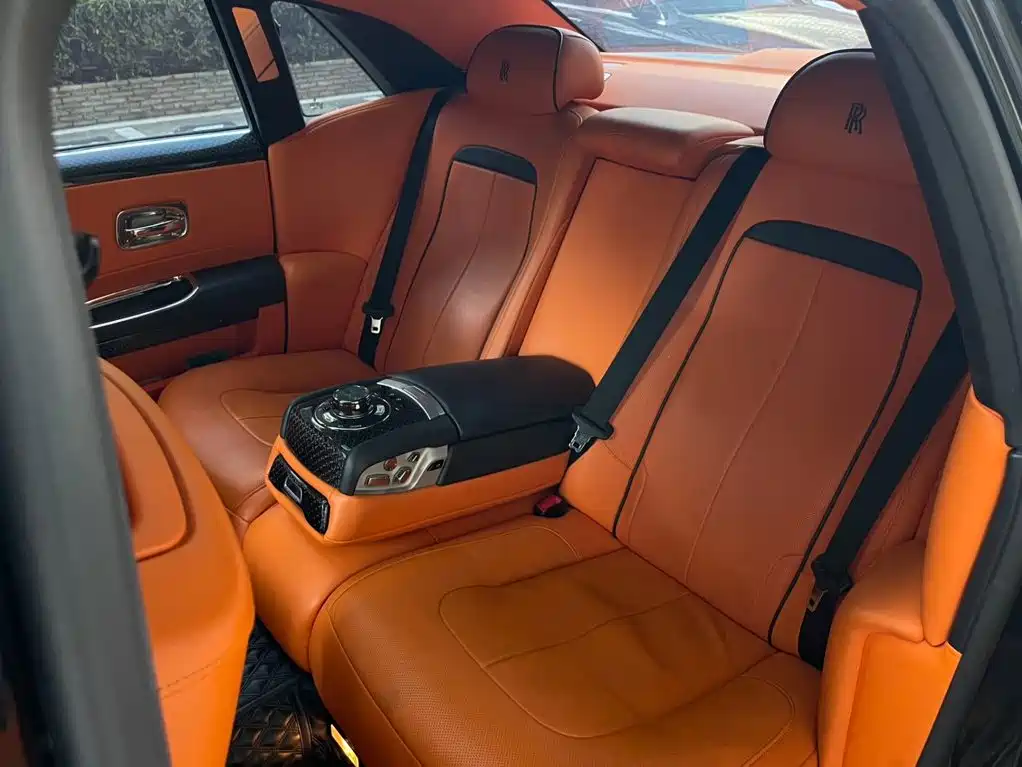 Rolls-Royce Ghost — миниатюра 19