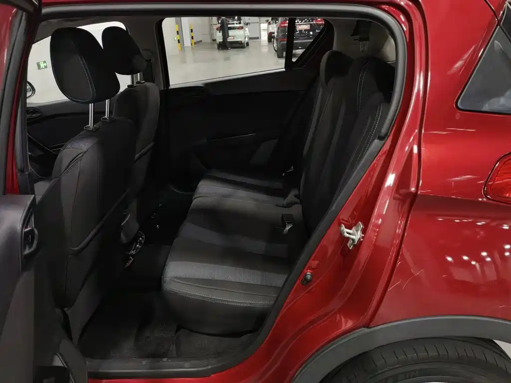 Baojun 310 — миниатюра 15