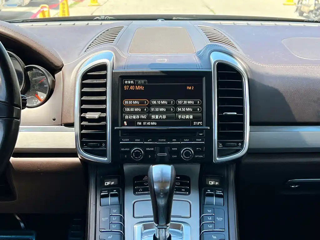 Porsche Cayenne 2011 Cayenne Turbo 4.8T