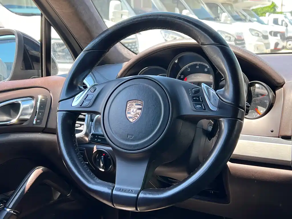 Porsche Cayenne 2011 Cayenne Turbo 4.8T