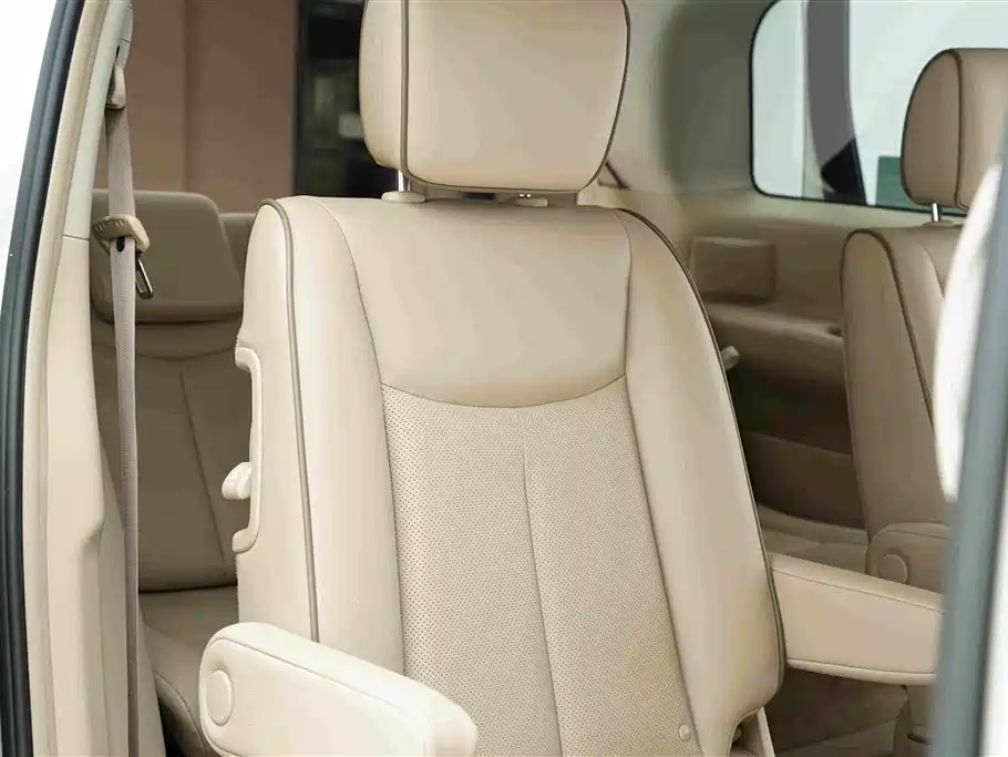 Nissan Quest — миниатюра 25