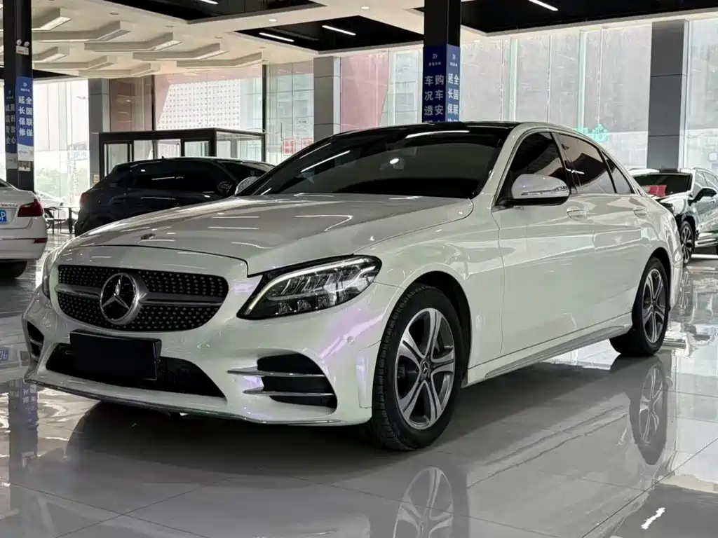 Mercedes-Benz C-Class 2020