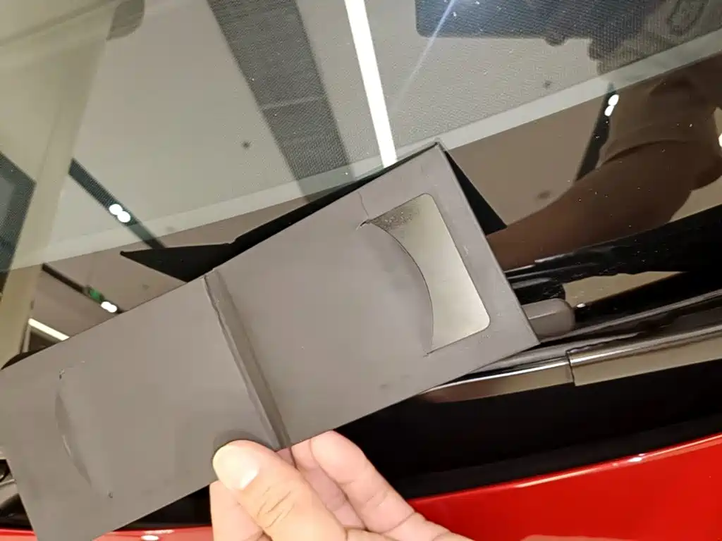 Tesla Model 3 — миниатюра 9