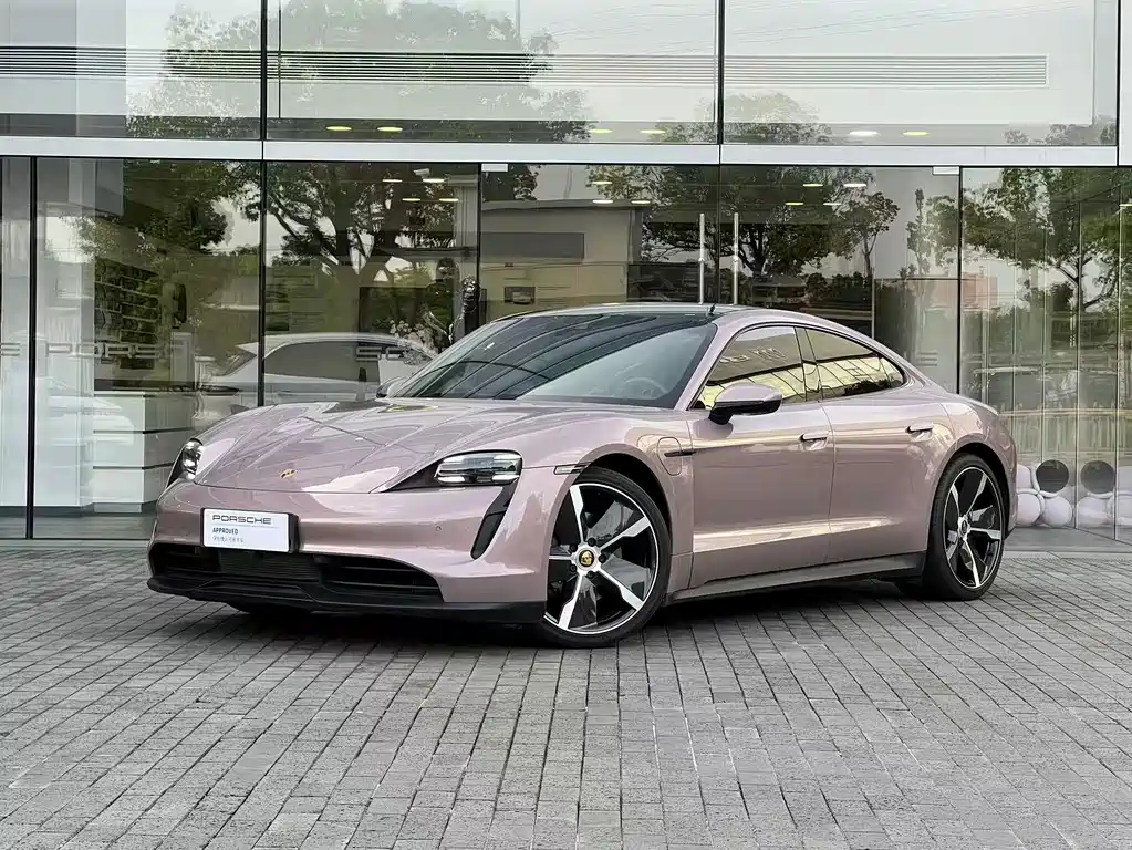 Porsche Taycan 2021