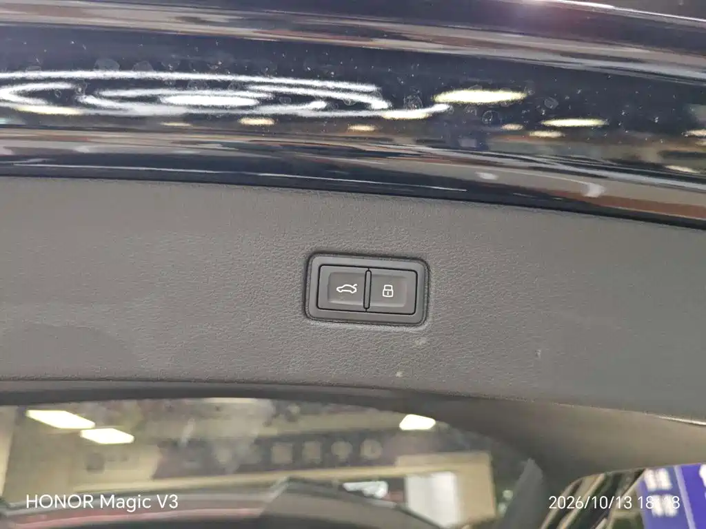 Audi Q7 — миниатюра 15