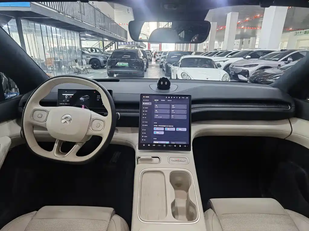 NIO ES6 — миниатюра 17