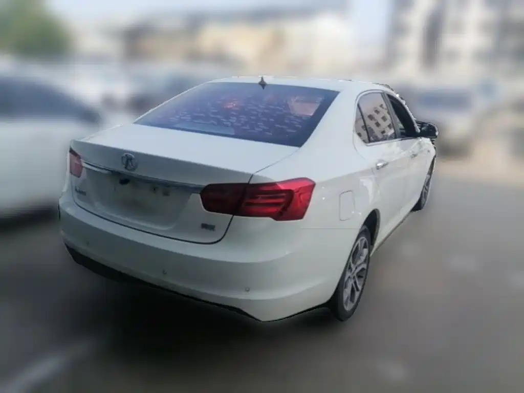 BAIC Senova D70 — миниатюра 10