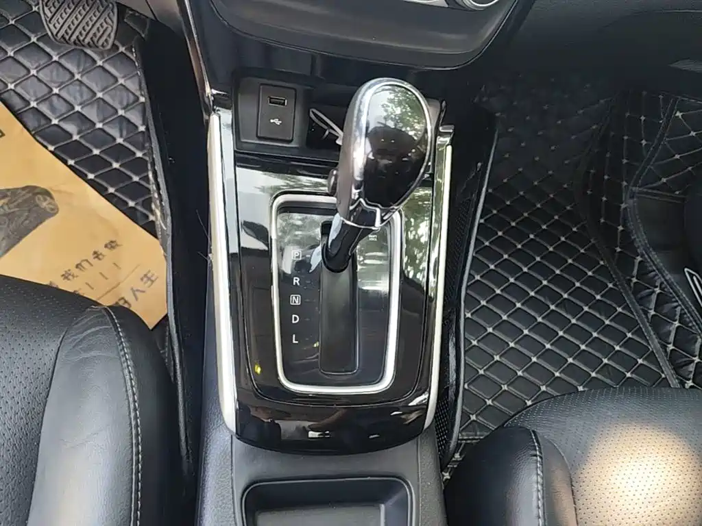 Nissan Sylphy — миниатюра 14