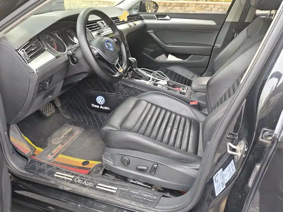 Volkswagen Magotan 2018 280TSI DSG Lead