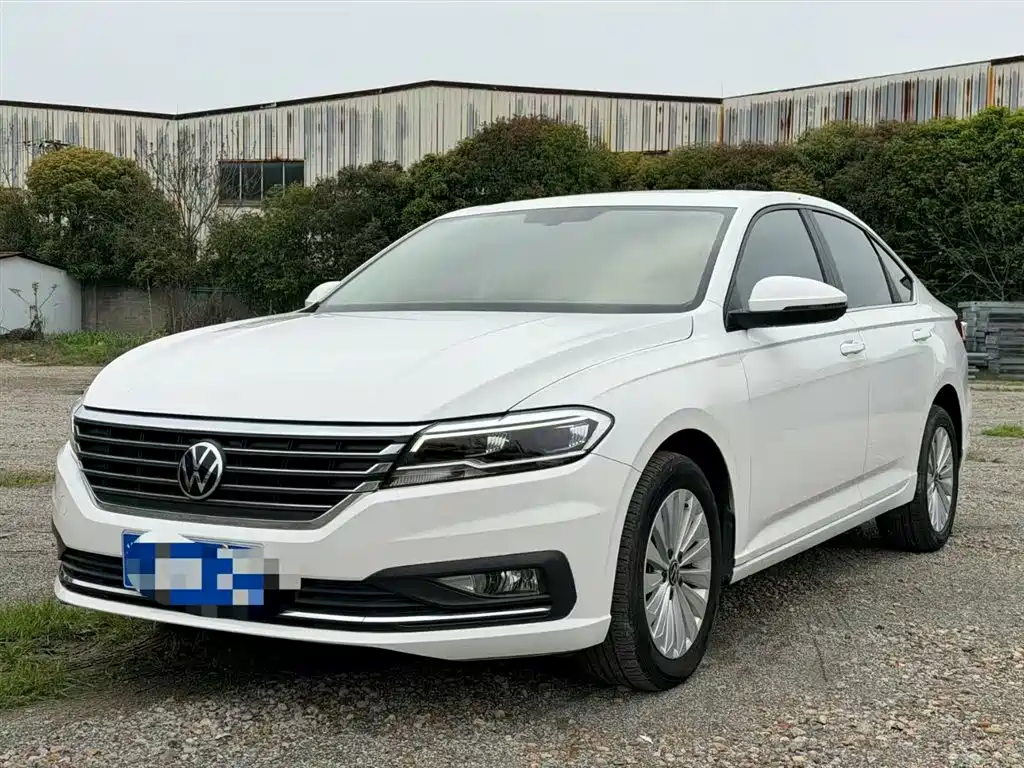 Купить Volkswagen Lavida