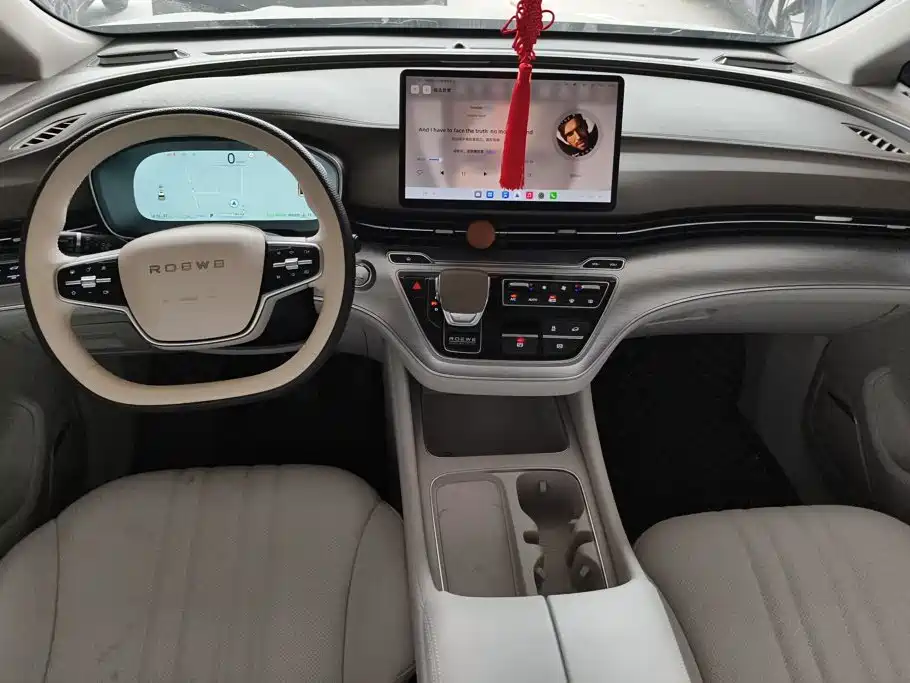 Roewe iMAX8 New Energy — миниатюра 12