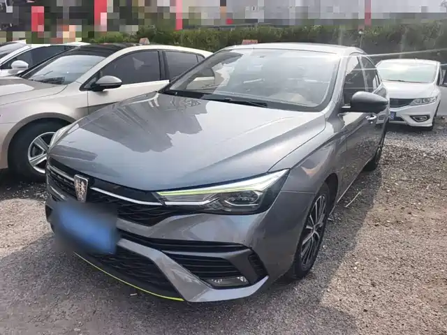 Roewe i5