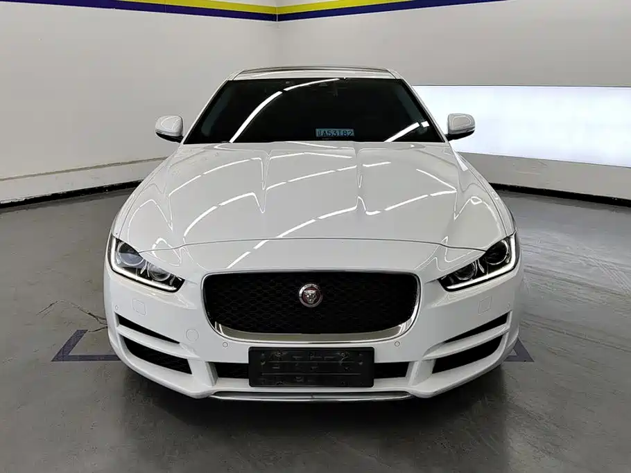 Jaguar XEL — миниатюра 2