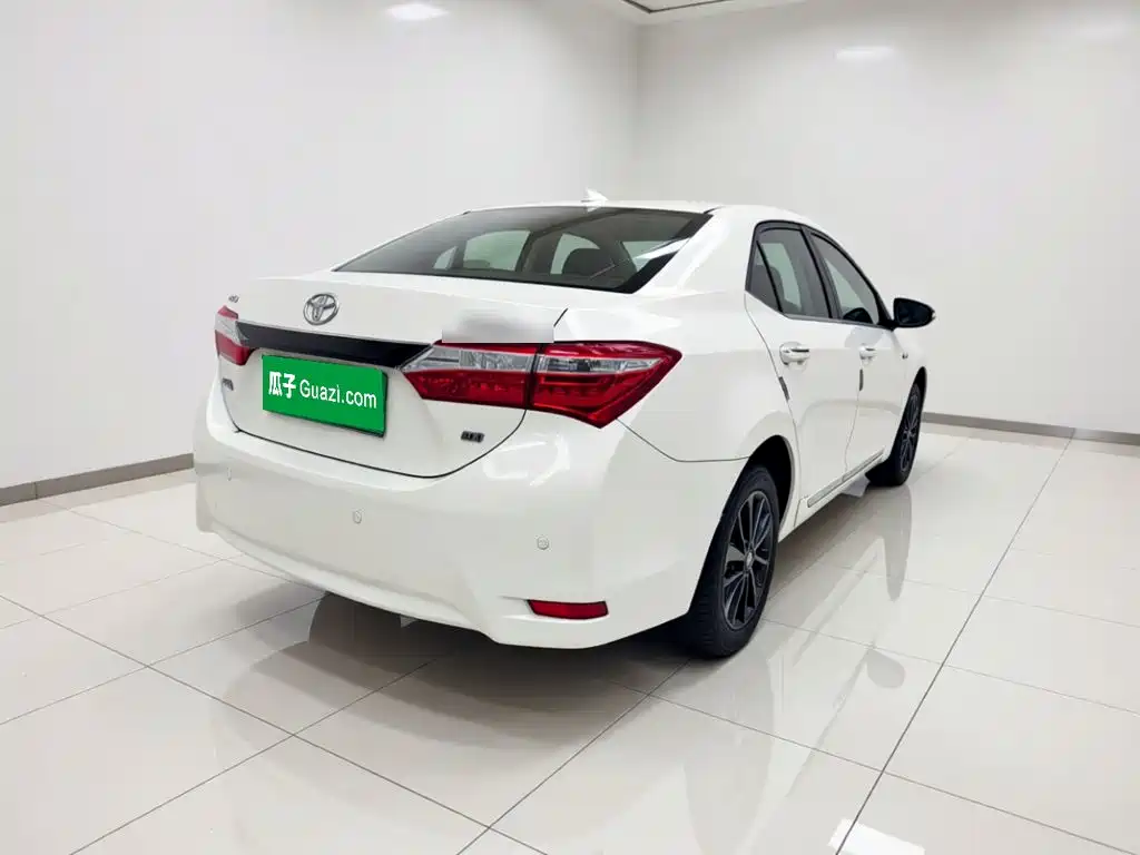 Toyota Corolla — миниатюра 6