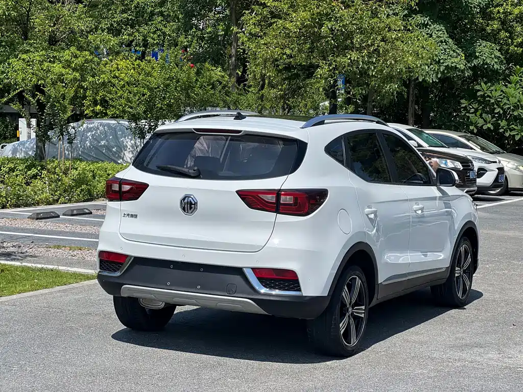 MG ZS — миниатюра 5