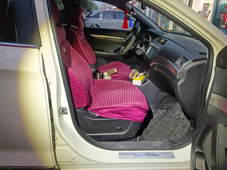 BAIC Senova X65 — миниатюра 8
