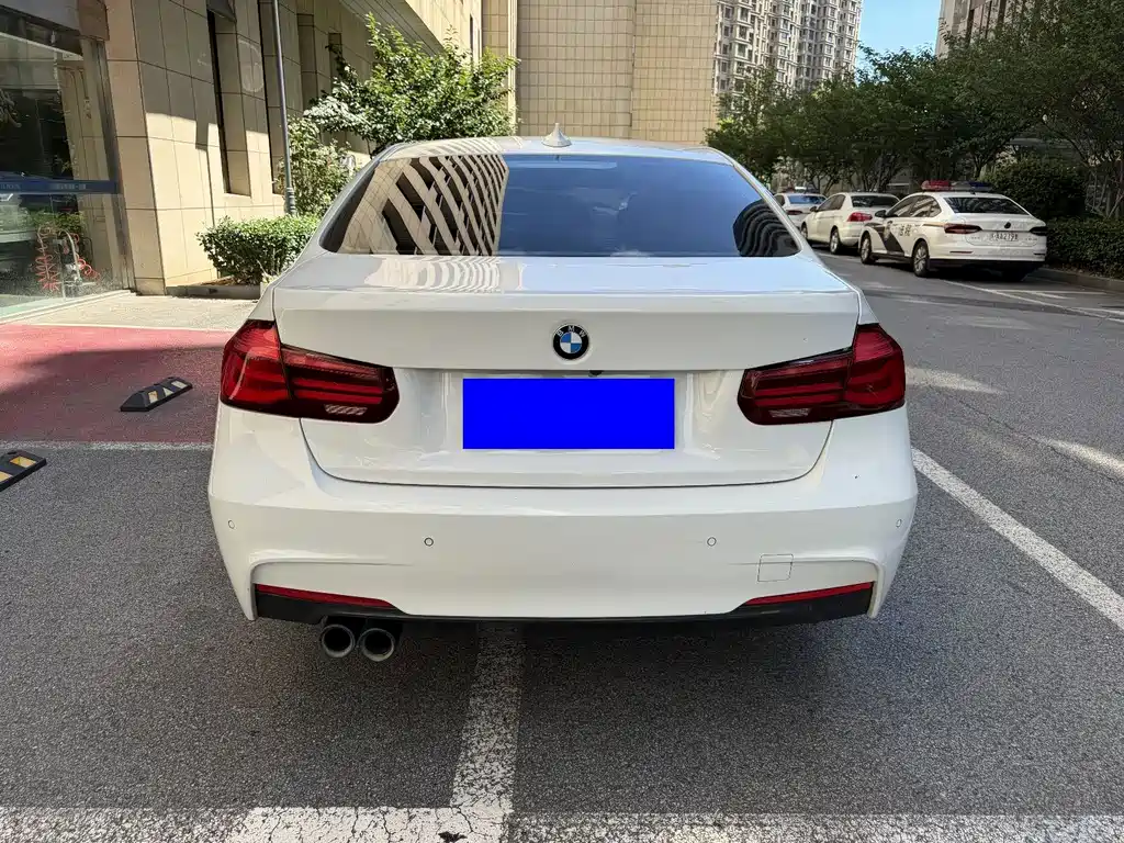 BMW 3 Series — миниатюра 5