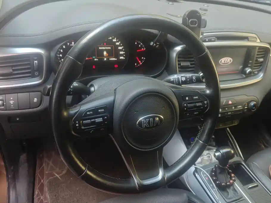 Kia Sorento — миниатюра 15