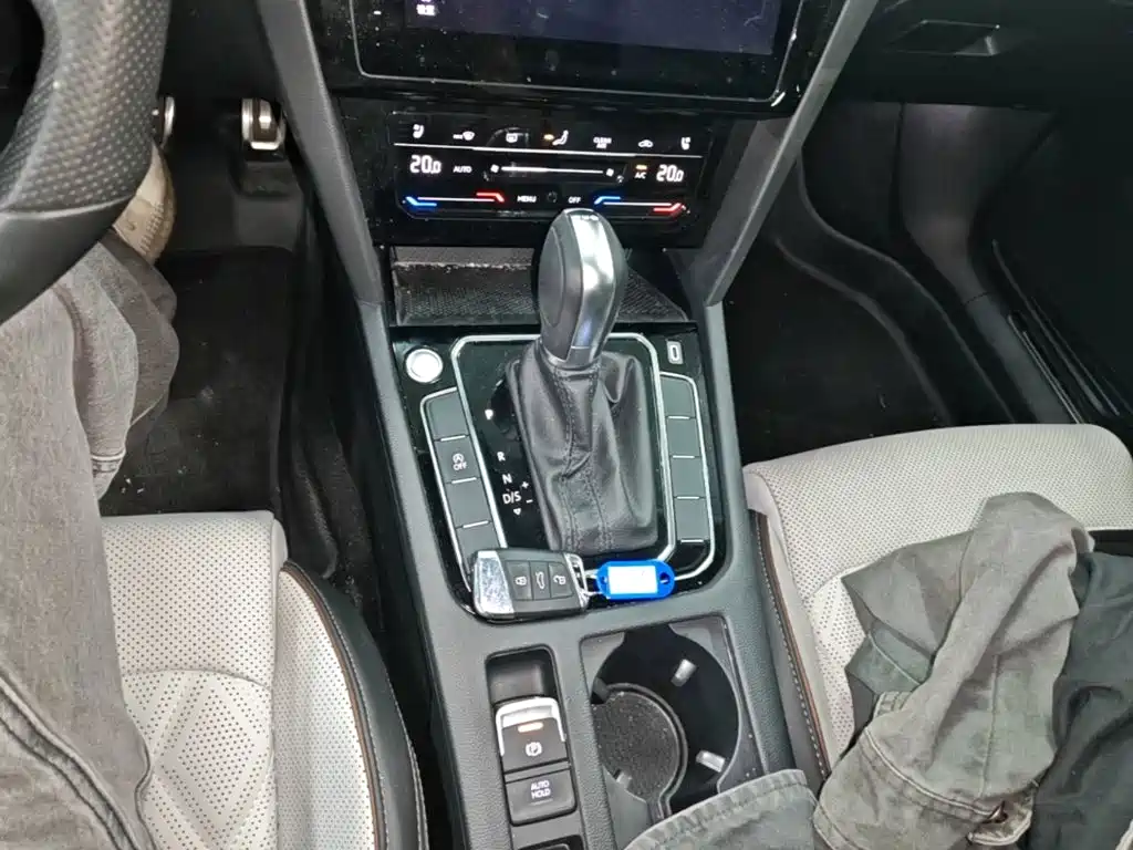 Volkswagen Magotan — миниатюра 14