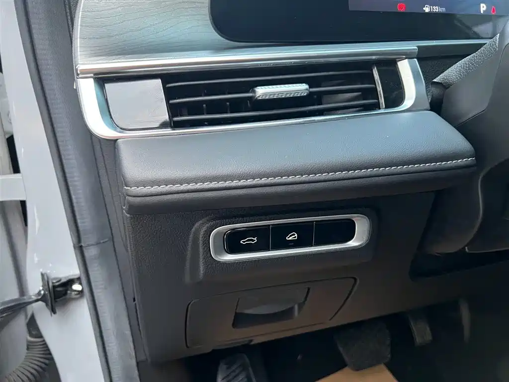 Chery 8 PRO 2022 290T 5 мест